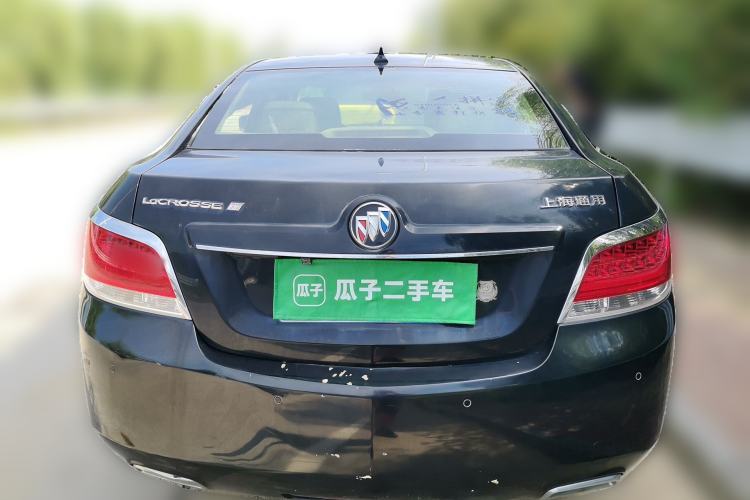 Used Buick LaCrosse 2011 2.4L SIDI Elegant Edition Rear
