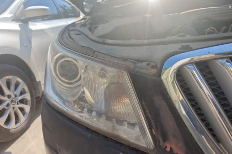 Used Buick LaCrosse 2011 2.0T Flagship Edition Right Front Headlight