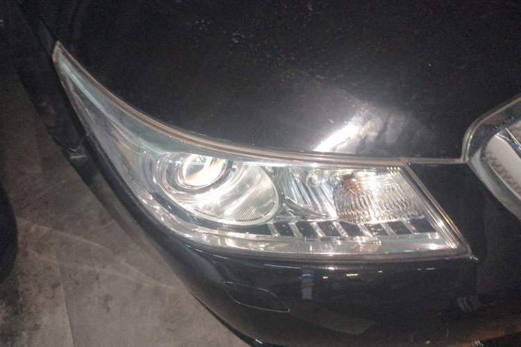 Used Buick LaCrosse 2011 2.4L SIDI Haoya Edition Right Front Headlight