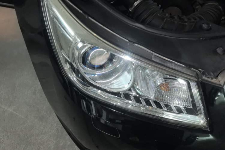 Used Buick LaCrosse 2011 2.4L SIDI Haoya Edition Right Front Headlight