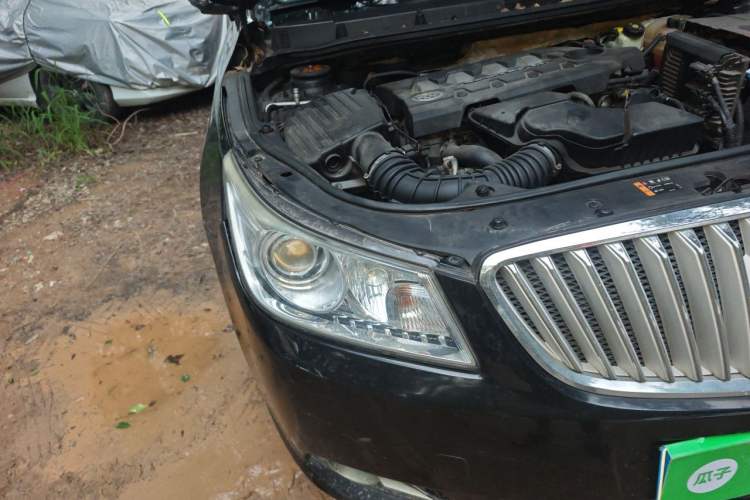 Used Buick LaCrosse 2011 2.4L SIDI Haoya Edition Right Front Headlight