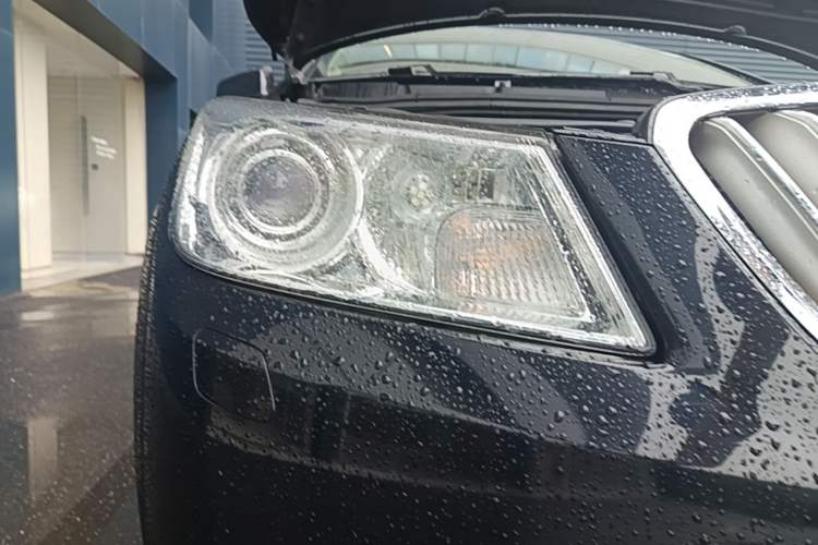 Used Buick LaCrosse 2011 2.4L SIDI Haoya Edition Right Front Headlight