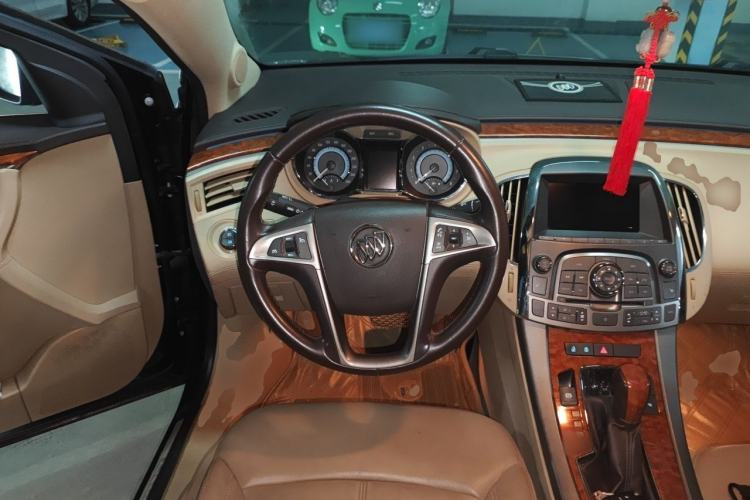 Used Buick LaCrosse 2011 2.4L SIDI Haoya Edition Steering Wheel