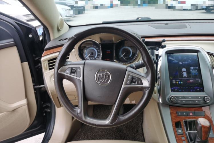 Used Buick LaCrosse 2011 2.4L SIDI Haoya Edition Steering Wheel