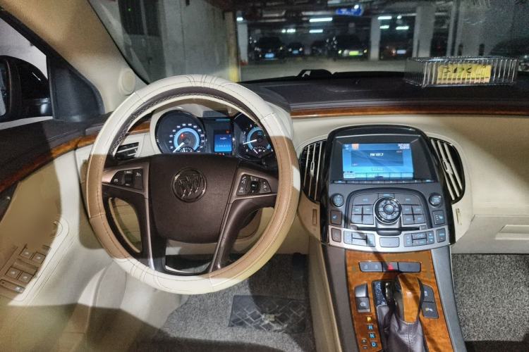 Used Buick LaCrosse 2011 2.4L SIDI Haoya Edition Steering Wheel