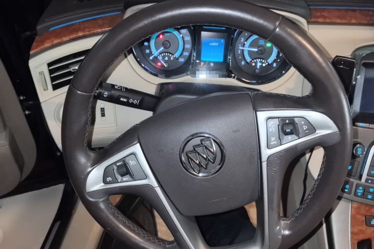Used Buick LaCrosse 2011 2.4L SIDI Haoya Edition Steering Wheel