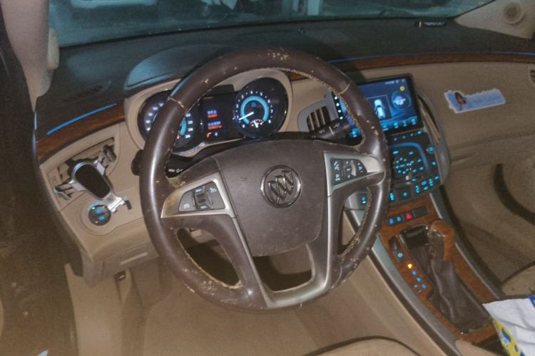 Used Buick LaCrosse 2011 2.4L SIDI Haoya Edition Steering Wheel