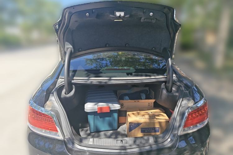 Used Buick LaCrosse 2011 2.4L SIDI Luxury Edition Trunk