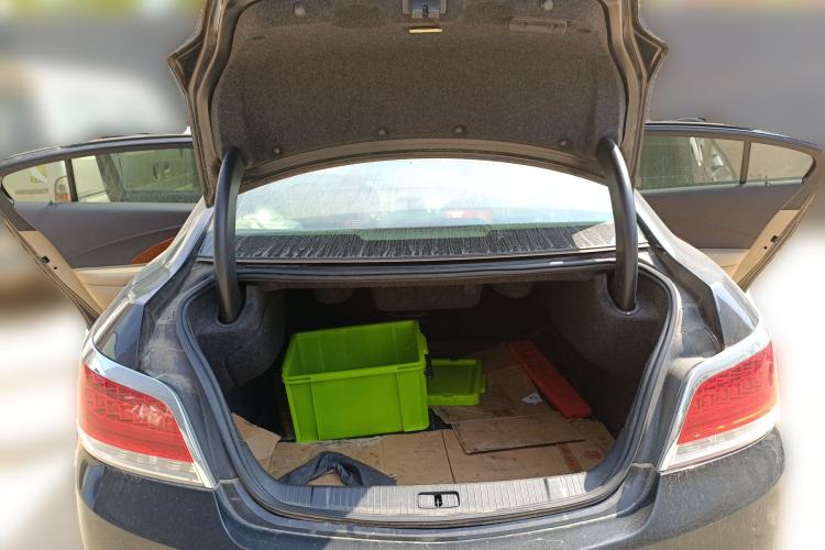 Used Buick LaCrosse 2011 2.4L SIDI Luxury Edition Trunk