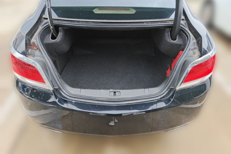 Used Buick LaCrosse 2011 2.4L SIDI Elegant Edition Trunk