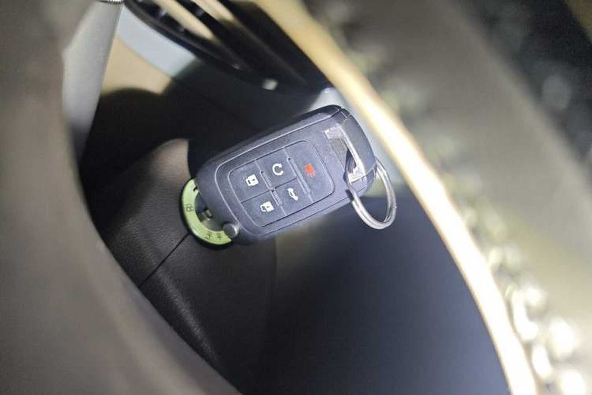 Used Buick LaCrosse 2011 2.4L SIDI Elegant Edition Vehicle Key