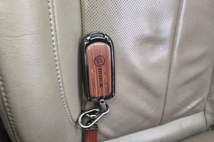 Used Buick LaCrosse 2011 2.4L SIDI Luxury Edition Vehicle Key