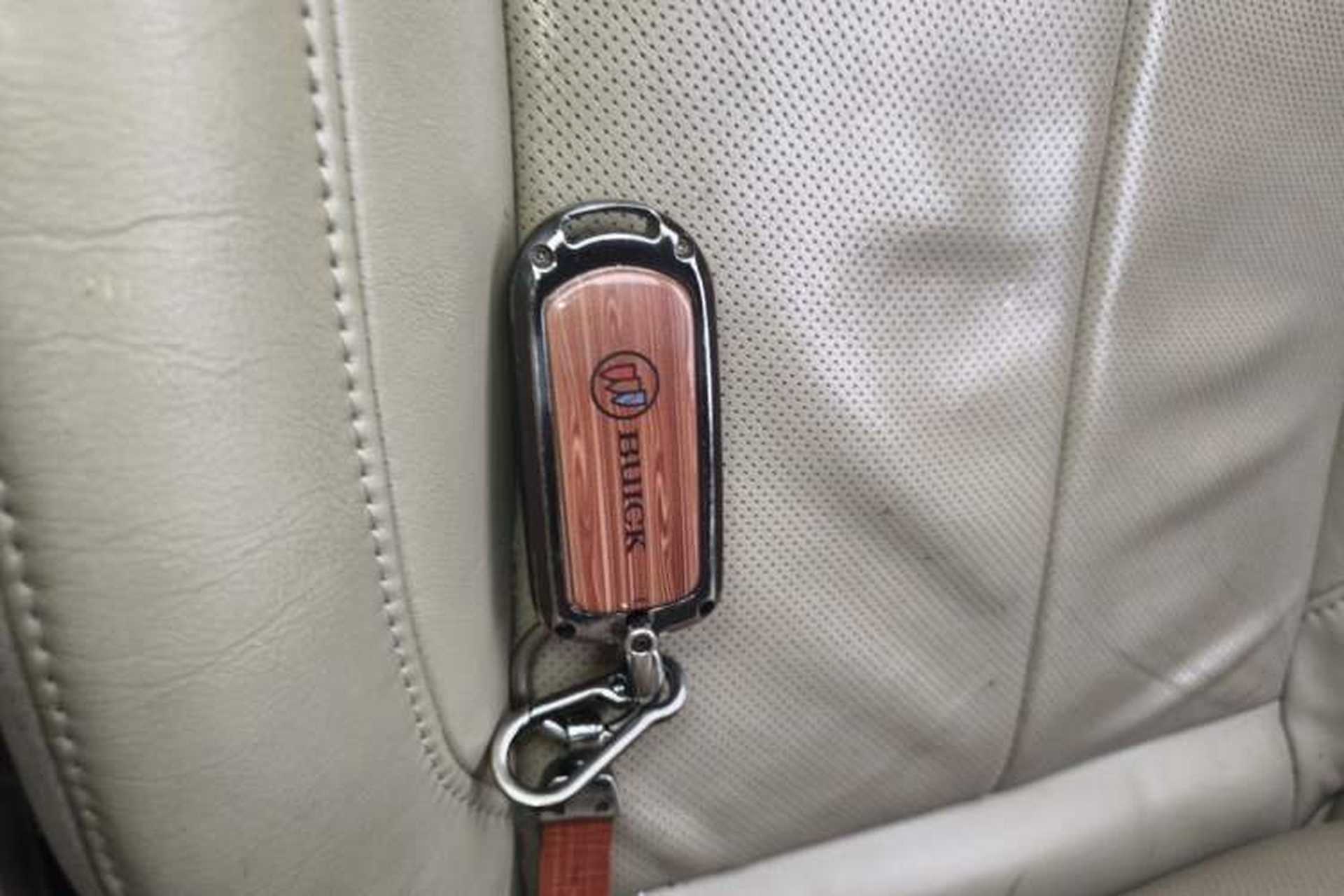Used Buick LaCrosse 2011 2.4L SIDI Luxury Edition Vehicle Key