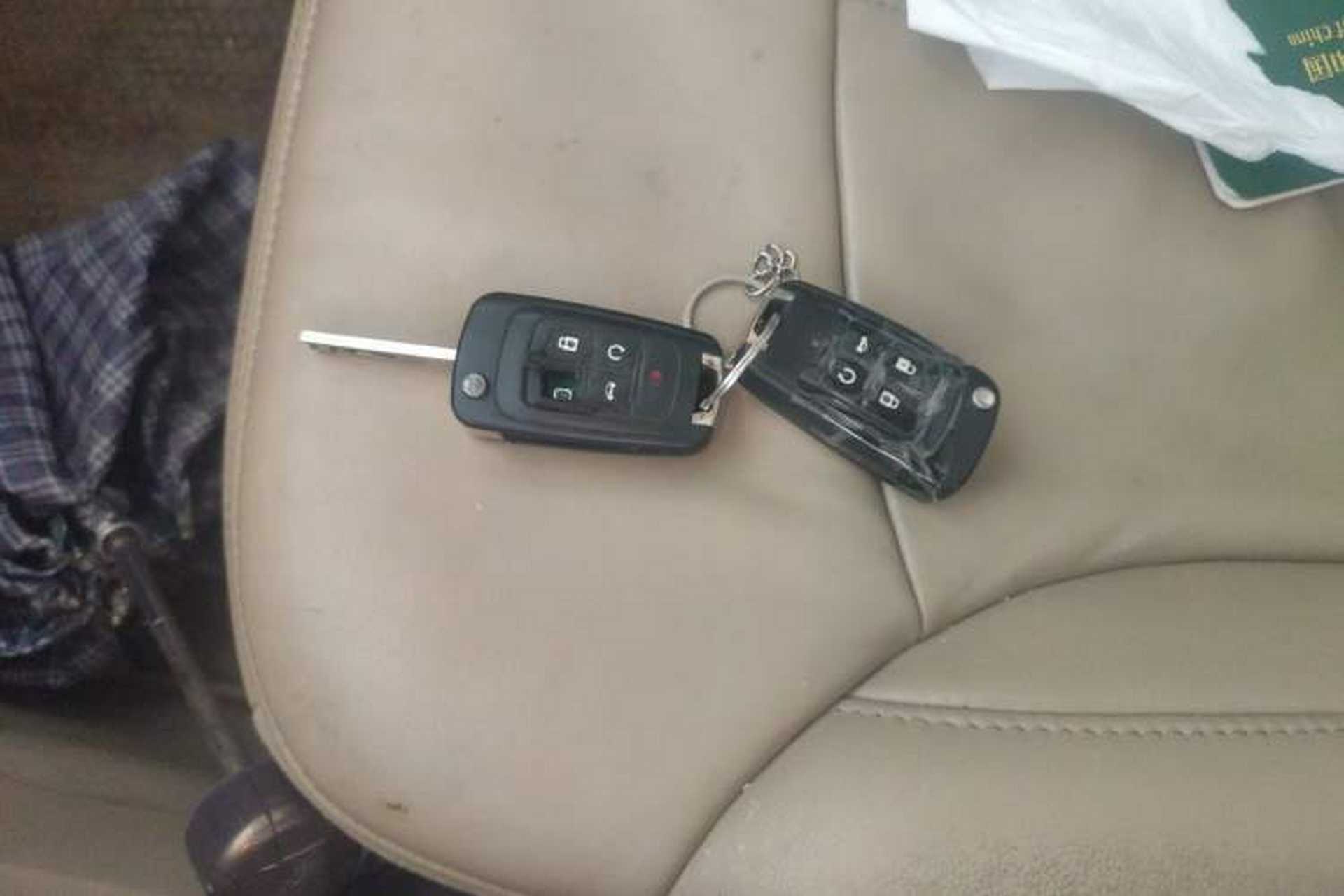 Used Buick LaCrosse 2011 2.4L SIDI Elegant Edition Vehicle Key
