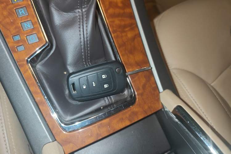 Used Buick LaCrosse 2011 2.4L SIDI Luxury Edition Vehicle Key