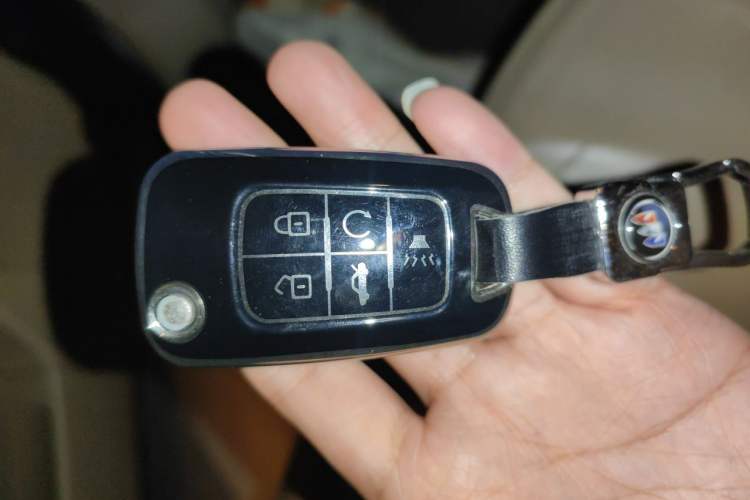 Used Buick LaCrosse 2011 2.4L SIDI Elegant Edition Vehicle Key