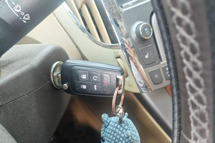 Used Buick LaCrosse 2011 2.4L SIDI Elegant Edition Vehicle Key