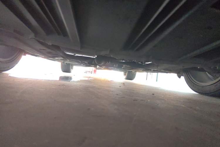 Used Buick LaCrosse 2011 2.4L SIDI Luxury Edition Chassis Front