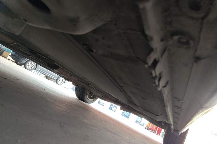 Used Buick LaCrosse 2011 2.4L SIDI Luxury Edition Chassis Front Left