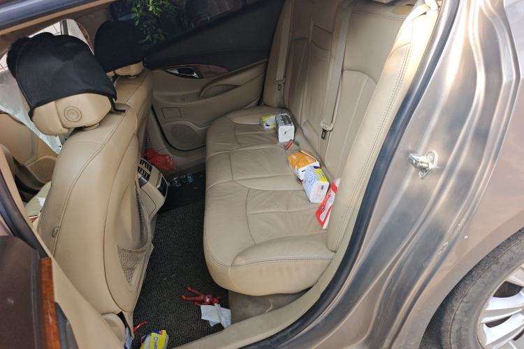 Used Buick LaCrosse 2011 2.4L SIDI Comfort Sunroof Version Left Rear Seat