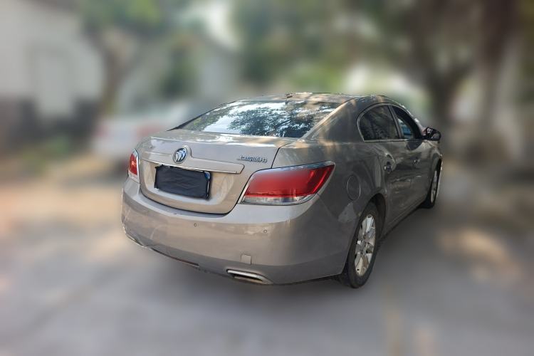 Used Buick LaCrosse 2011 2.4L SIDI Comfort Sunroof Version Rear Right 45 Deg