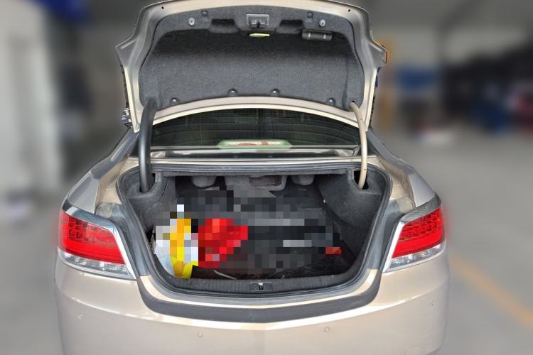 Used Buick LaCrosse 2011 2.4L SIDI Luxury Edition Trunk