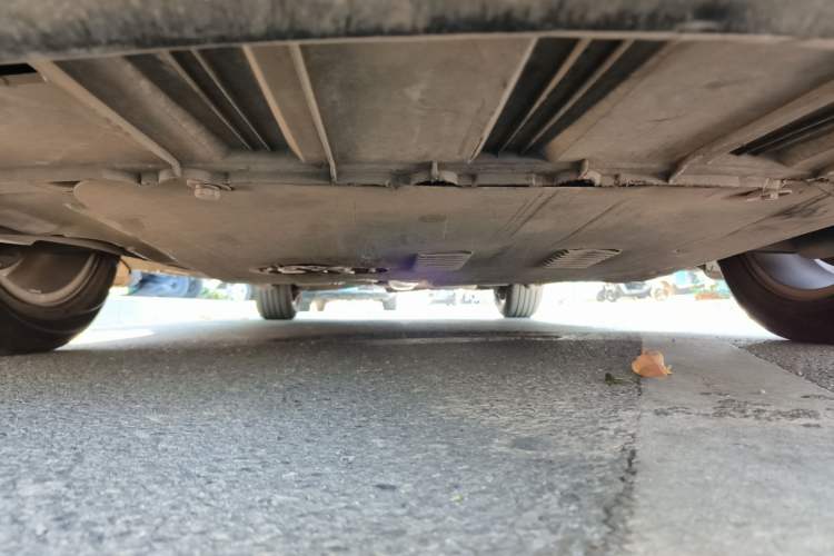 Used Buick LaCrosse 2011 2.4L SIDI Haoya Edition Chassis Front