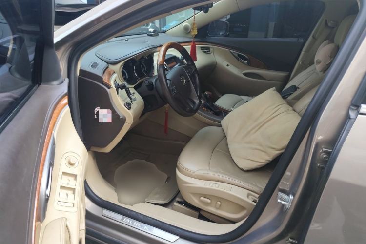 Used Buick LaCrosse 2011 2.4L SIDI Luxury Edition Driver Seat