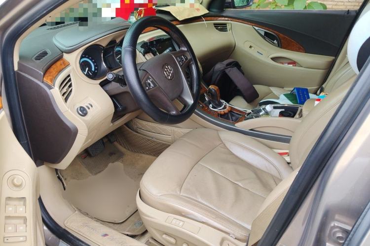 Used Buick LaCrosse 2011 2.4L SIDI Luxury Edition Driver Seat