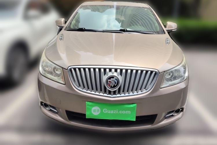 Used Buick LaCrosse 2011 eAssist 2.4L Elegance Edition Front