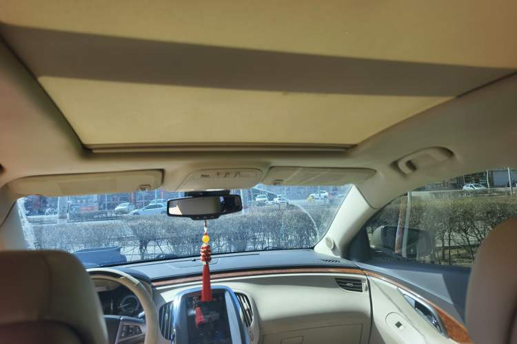Used Buick LaCrosse 2011 2.4L SIDI Haoya Edition Headliner