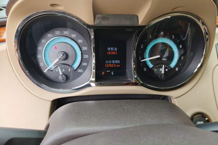 Used Buick LaCrosse 2011 2.4L SIDI Luxury Edition Instrument Cluster