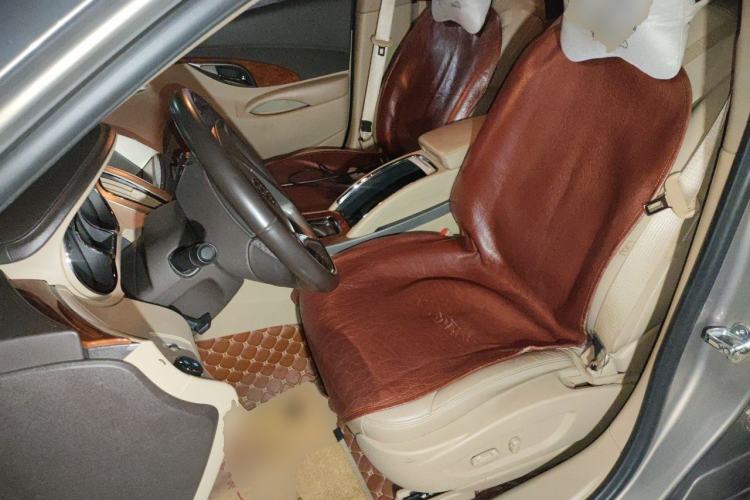 Used Buick LaCrosse 2011 2.4L SIDI Elegant Edition Left Front Seat