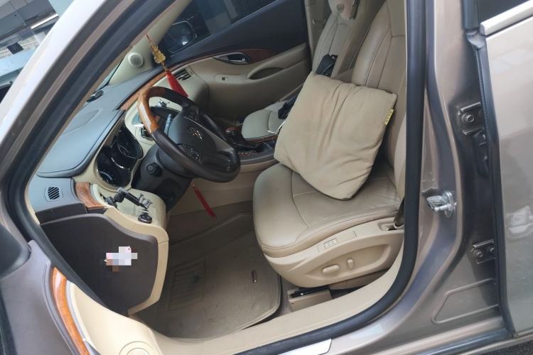 Used Buick LaCrosse 2011 2.4L SIDI Luxury Edition Left Front Seat