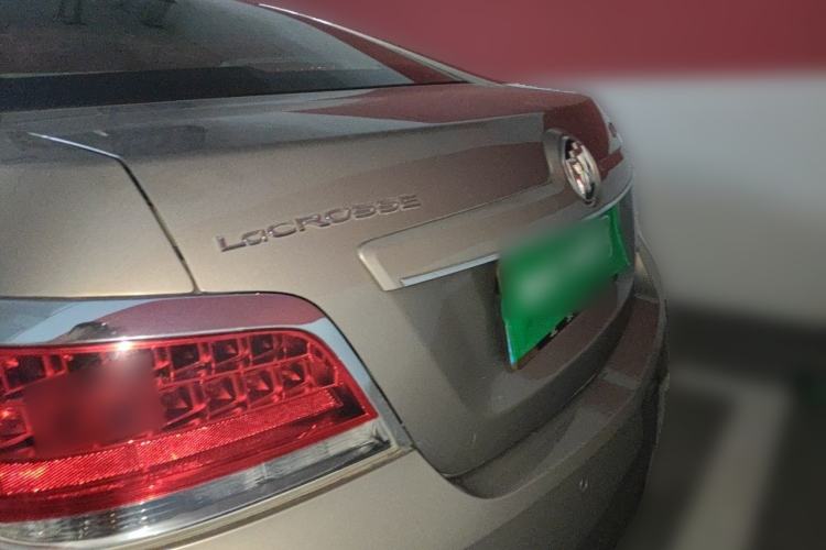 Used Buick LaCrosse 2011 2.4L SIDI Haoya Edition Rear
