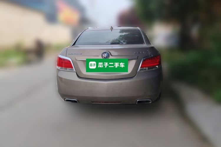 Used Buick LaCrosse 2011 2.4L SIDI Luxury Edition Rear