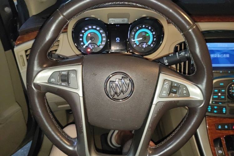 Used Buick LaCrosse 2011 2.4L SIDI Haoya Edition Steering Wheel