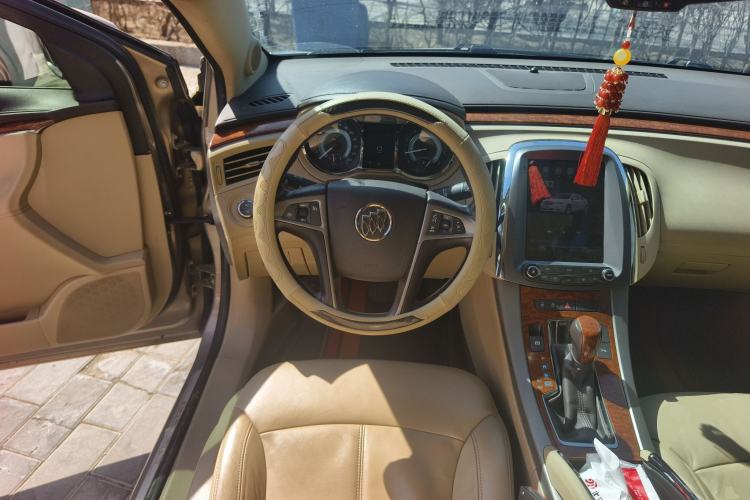 Used Buick LaCrosse 2011 2.4L SIDI Haoya Edition Steering Wheel