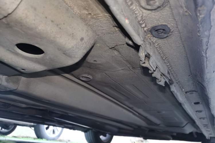 Used Buick LaCrosse 2011 2.4L SIDI Luxury Edition Chassis Front Left