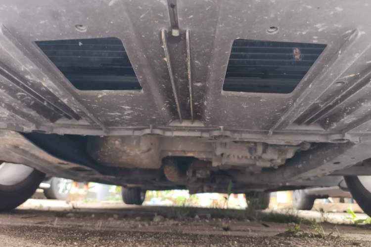 Used Buick LaCrosse 2011 2.4L SIDI Luxury Edition Chassis Front