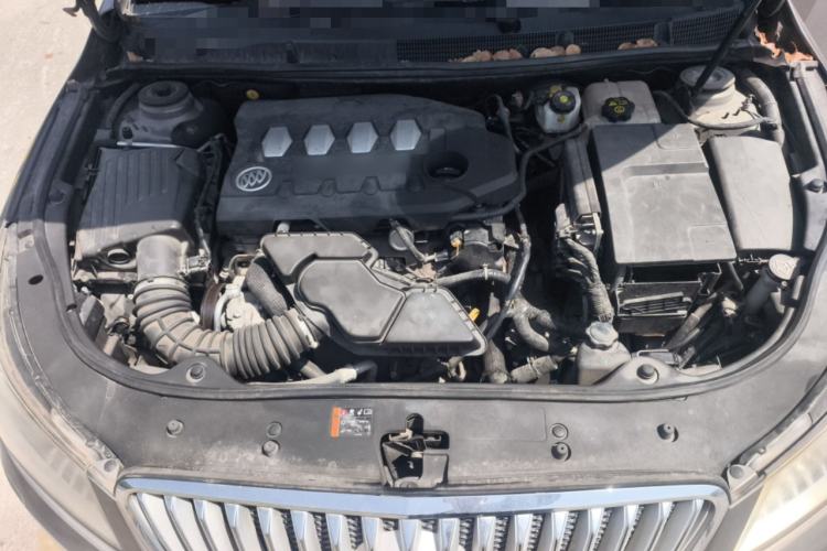 Used Buick LaCrosse 2011 2.4L SIDI Haoya Edition Engine Bay