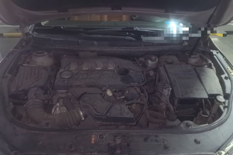 Used Buick LaCrosse 2011 2.4L SIDI Haoya Edition Engine Bay