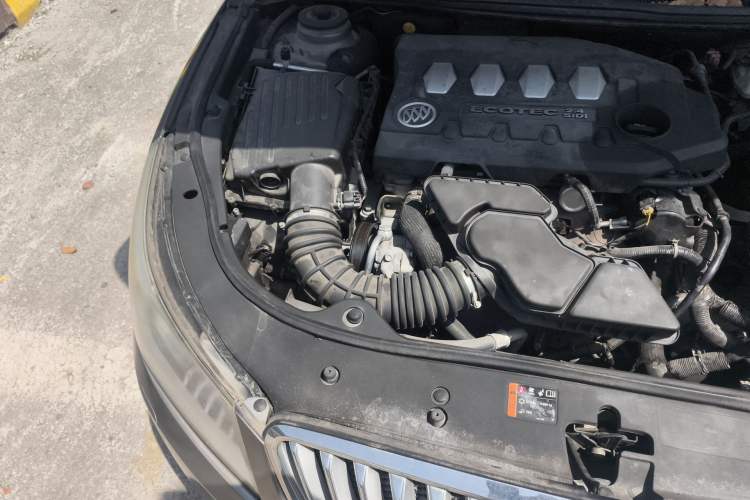 Used Buick LaCrosse 2011 2.4L SIDI Haoya Edition Engine Bay Right