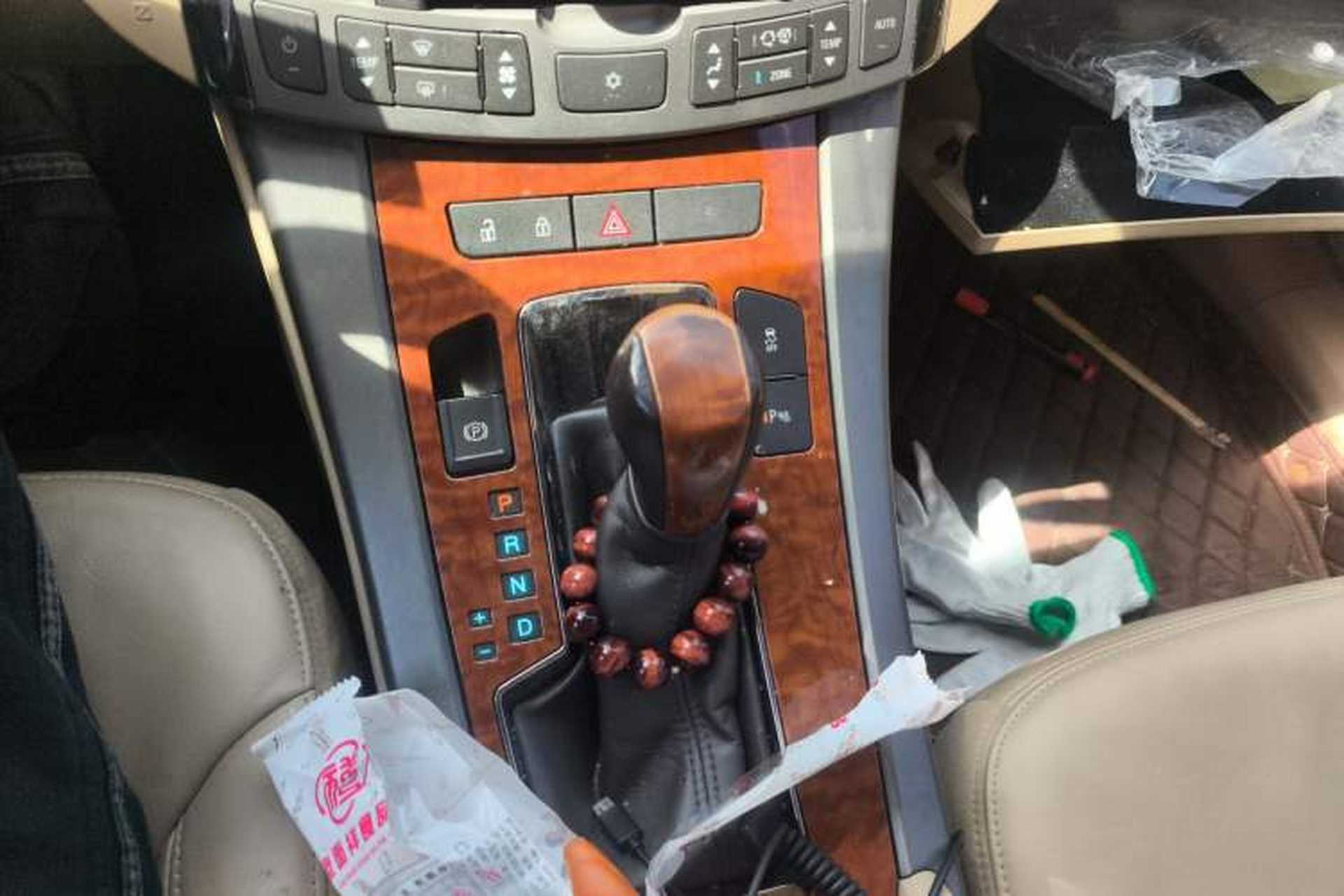 Used Buick LaCrosse 2011 2.4L SIDI Haoya Edition Gear Lever