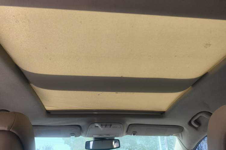 Used Buick LaCrosse 2011 2.4L SIDI Haoya Edition Headliner