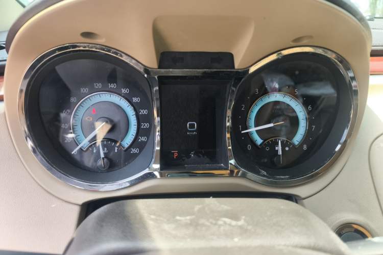 Used Buick LaCrosse 2011 2.4L SIDI Haoya Edition Instrument Cluster