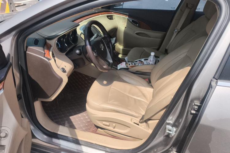 Used Buick LaCrosse 2011 2.4L SIDI Haoya Edition Left Front Seat