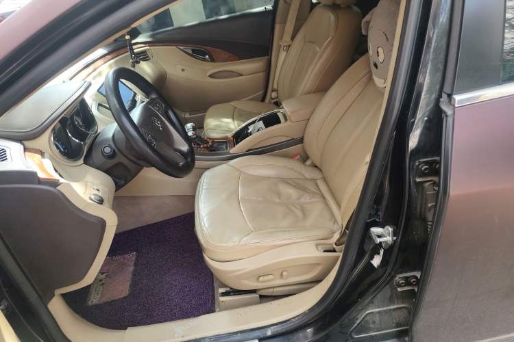 Used Buick LaCrosse 2011 2.4L SIDI Haoya Edition Left Front Seat