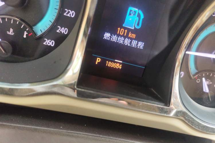 Used Buick LaCrosse 2011 2.4L SIDI Haoya Edition Odometer Close Up