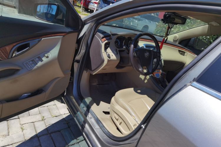 Used Buick LaCrosse 2011 2.4L SIDI Haoya Edition Driver Seat